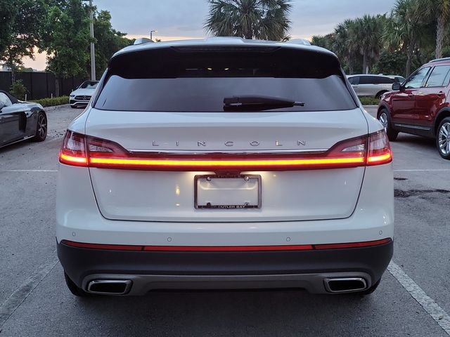 Certified 2022 Lincoln Nautilus FWD w/ Premium Package image 4
