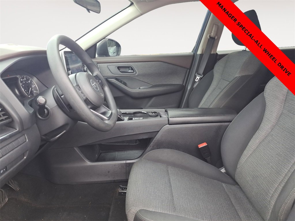 Used 2021 Nissan Rogue S image 9