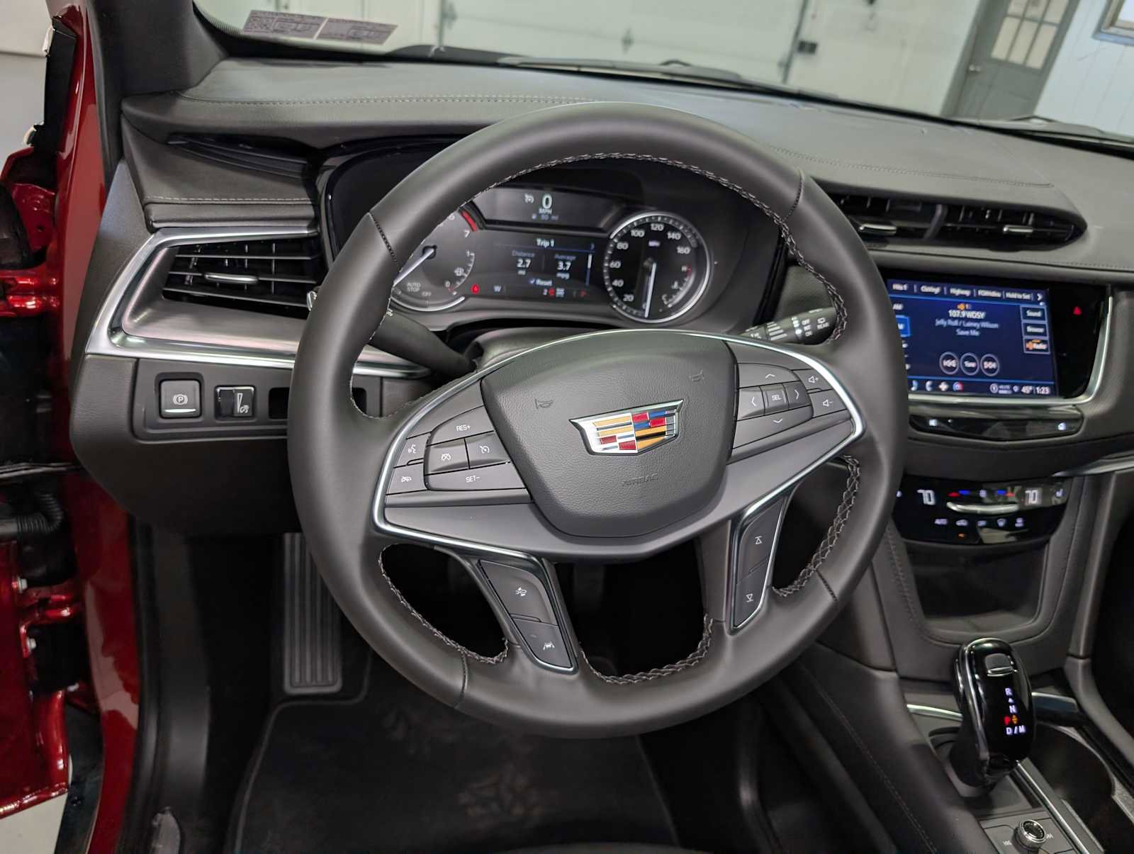 New 2026 Cadillac XT5 Luxury AWD/4WD image 29