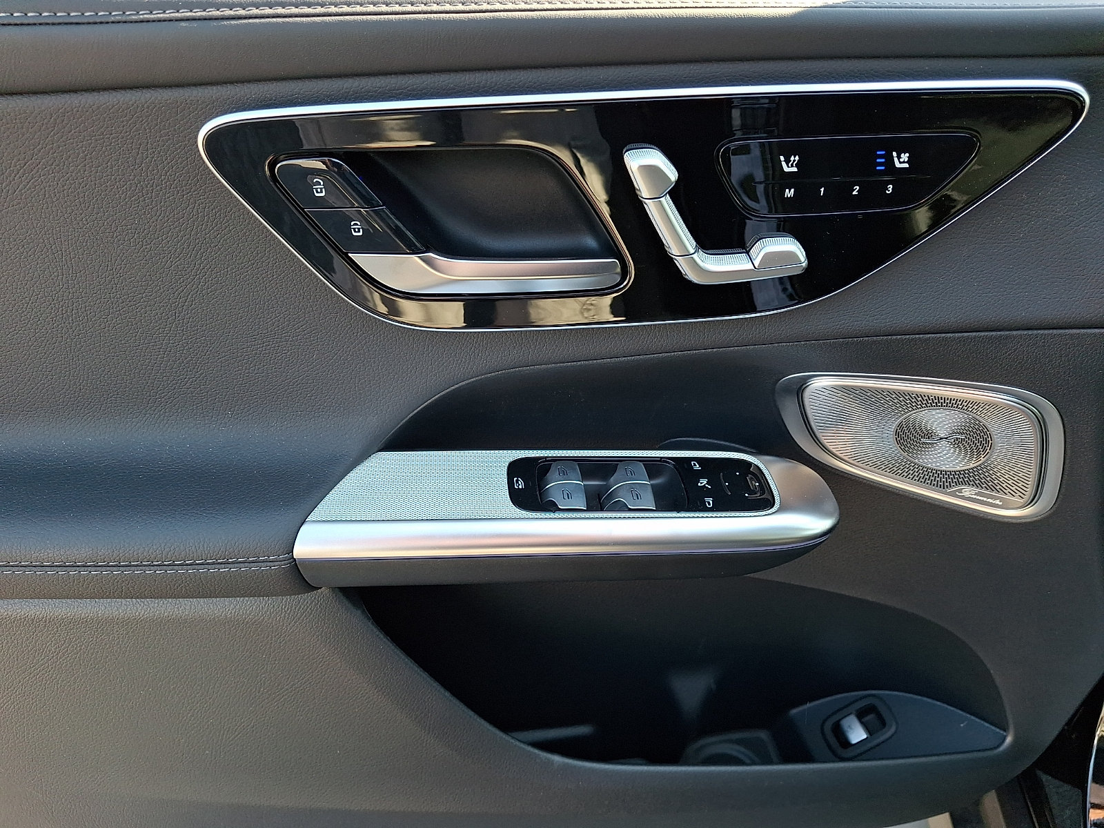 New 2026 Mercedes-Benz GLC 300 4MATIC image 8