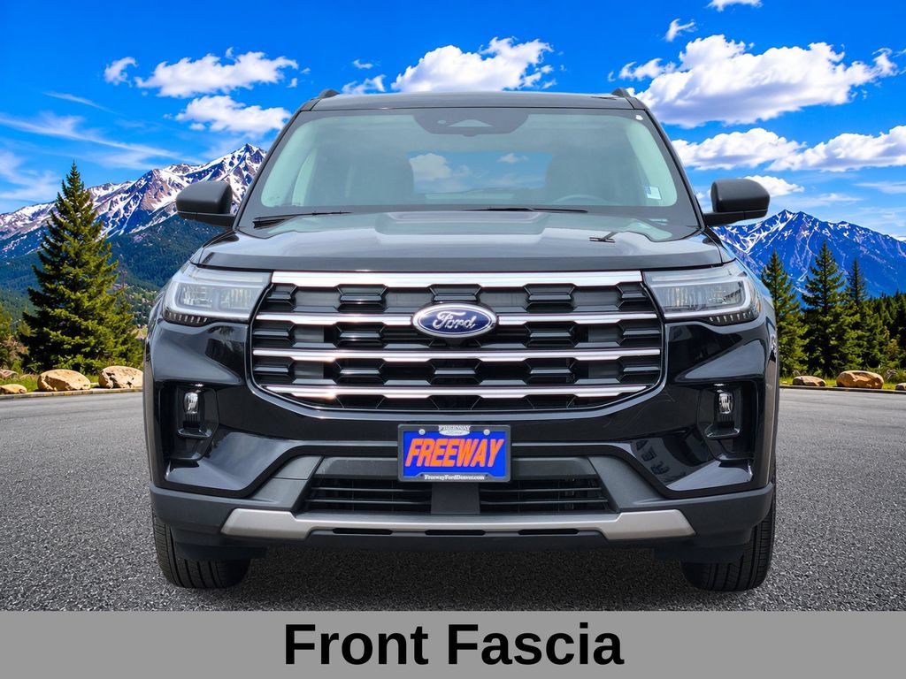 Used 2025 Ford Explorer Active w/ Active Comfort Package AWD/4WD image 7