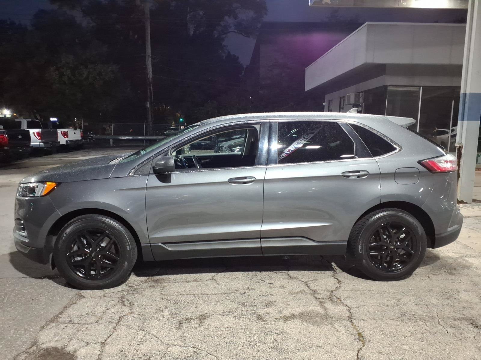Certified 2024 Ford Edge SEL AWD/4WD image 6