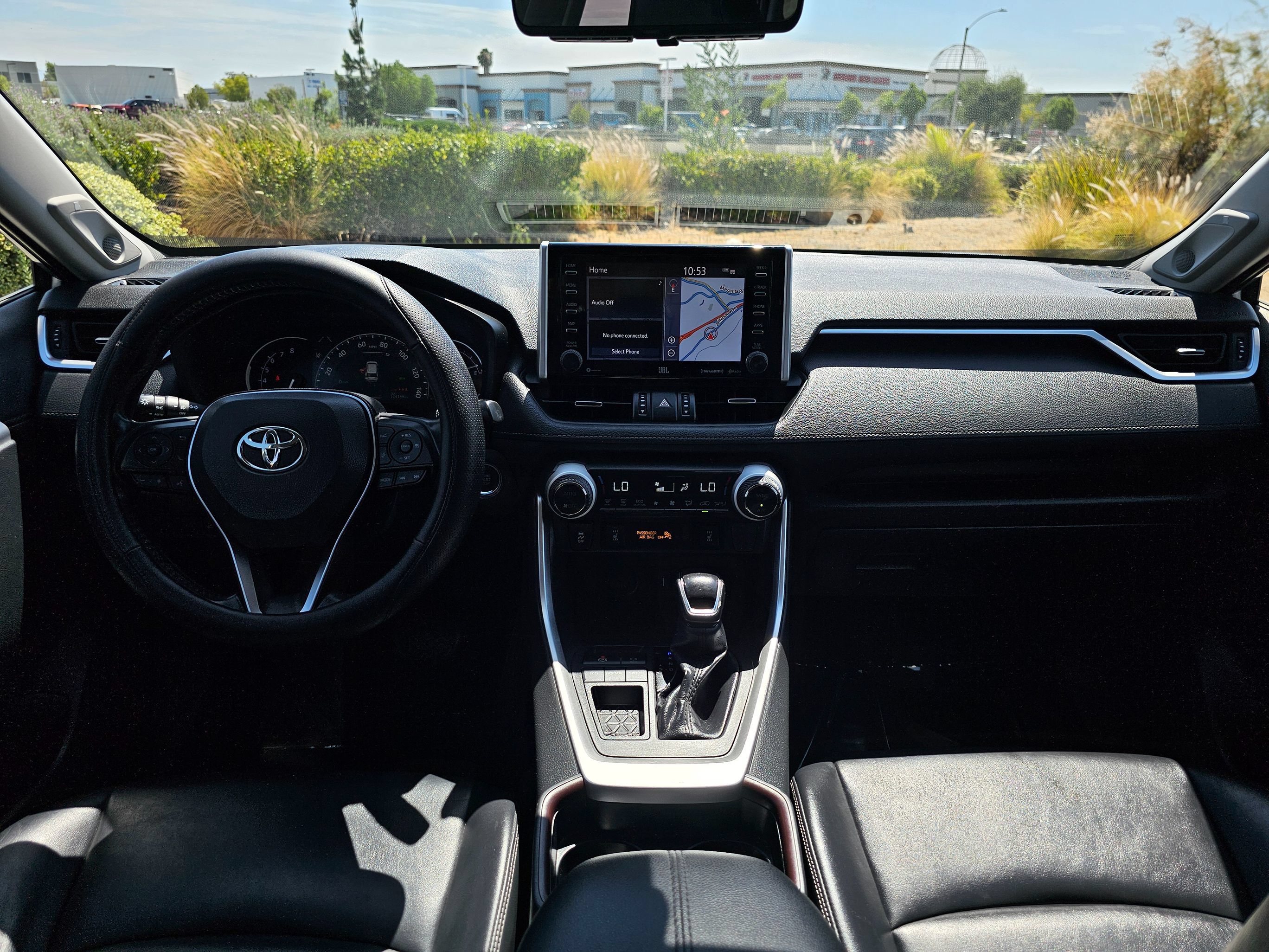 Used 2019 Toyota RAV4 Limited w/ Carpet Mat Package FWD image 22