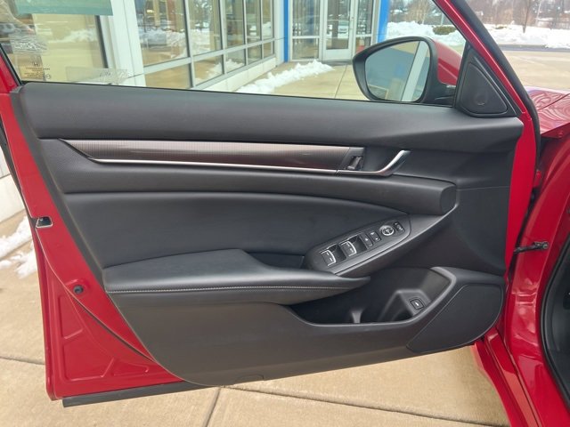 Certified 2018 Honda Accord Sport image 13