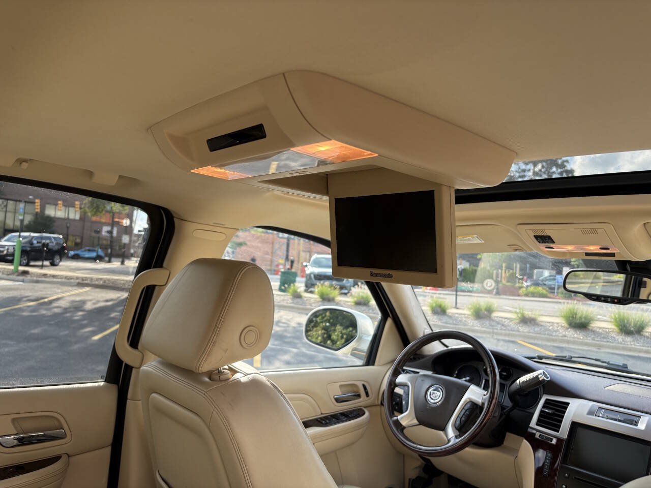 Used 2008 Cadillac Escalade EXT AWD/4WD image 5