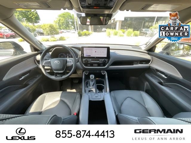 Used 2024 Toyota Grand Highlander AWD Hybrid image 14