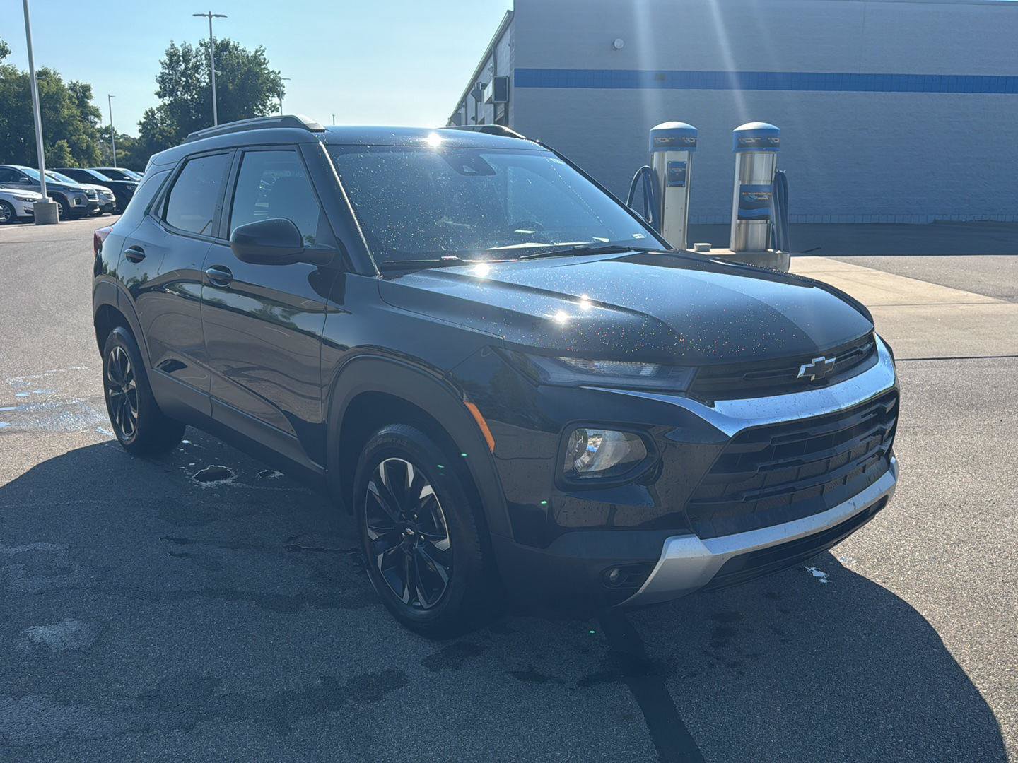 Used 2023 Chevrolet TrailBlazer LT w/ Convenience Package AWD/4WD image 7