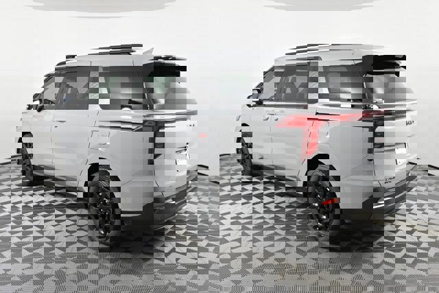 New 2026 Kia Carnival SX w/ SX Dark Edition Package image 7
