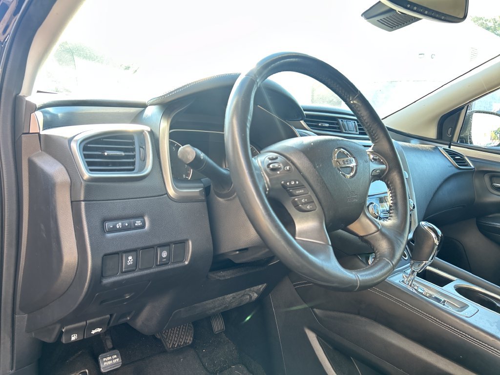 Used 2020 Nissan Murano SV AWD/4WD image 10