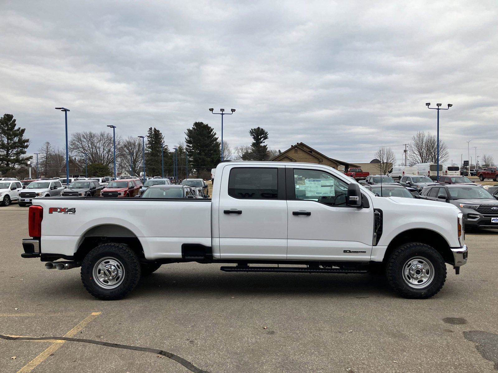 New 2025 Ford F350 XL w/ XL Off-Road Package image 5