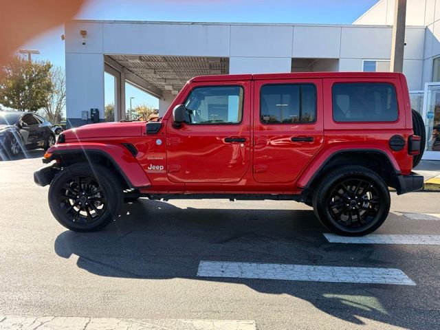 Used 2024 Jeep Wrangler Unlimited Sahara image 6