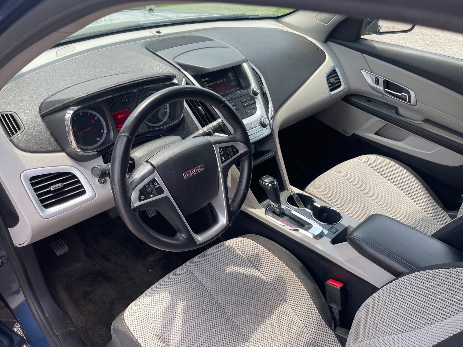 Used 2017 GMC Terrain SLE w/ Convenience Package AWD/4WD image 17