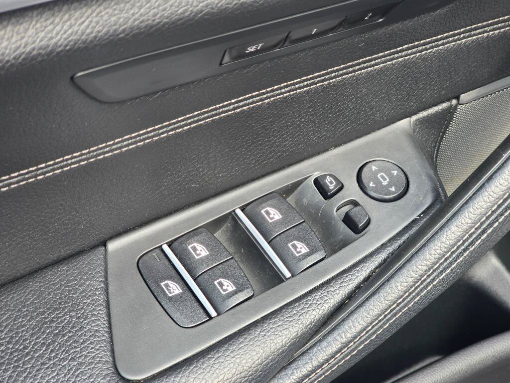 Used 2017 BMW 530i RWD image 34