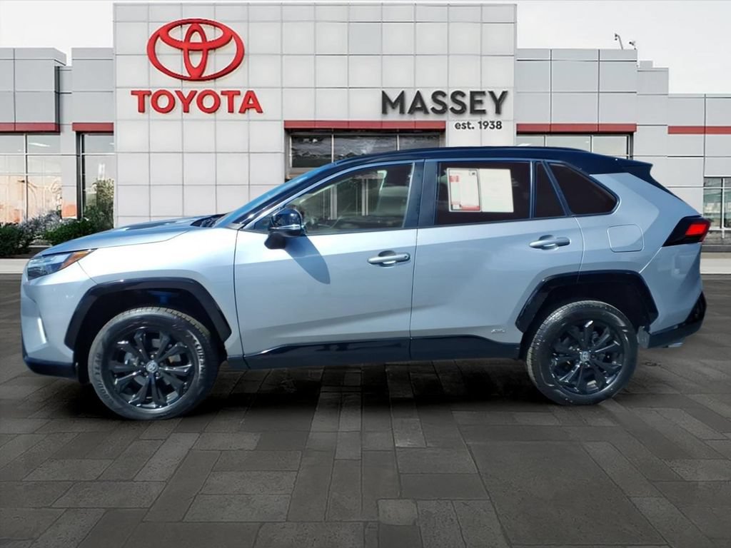 Used 2023 Toyota RAV4 XSE AWD/4WD image 6