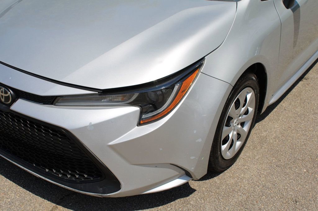 Used 2021 Toyota Corolla LE image 7