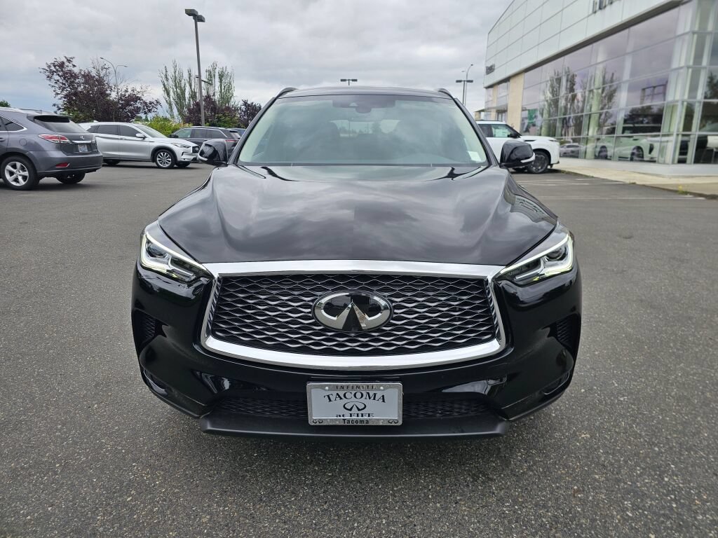 Used 2024 INFINITI QX60 Pure AWD/4WD image 2