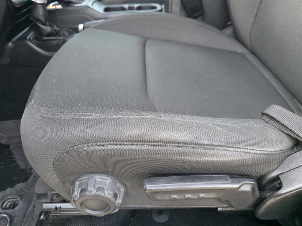 Used 2021 Jeep Gladiator Sport image 17