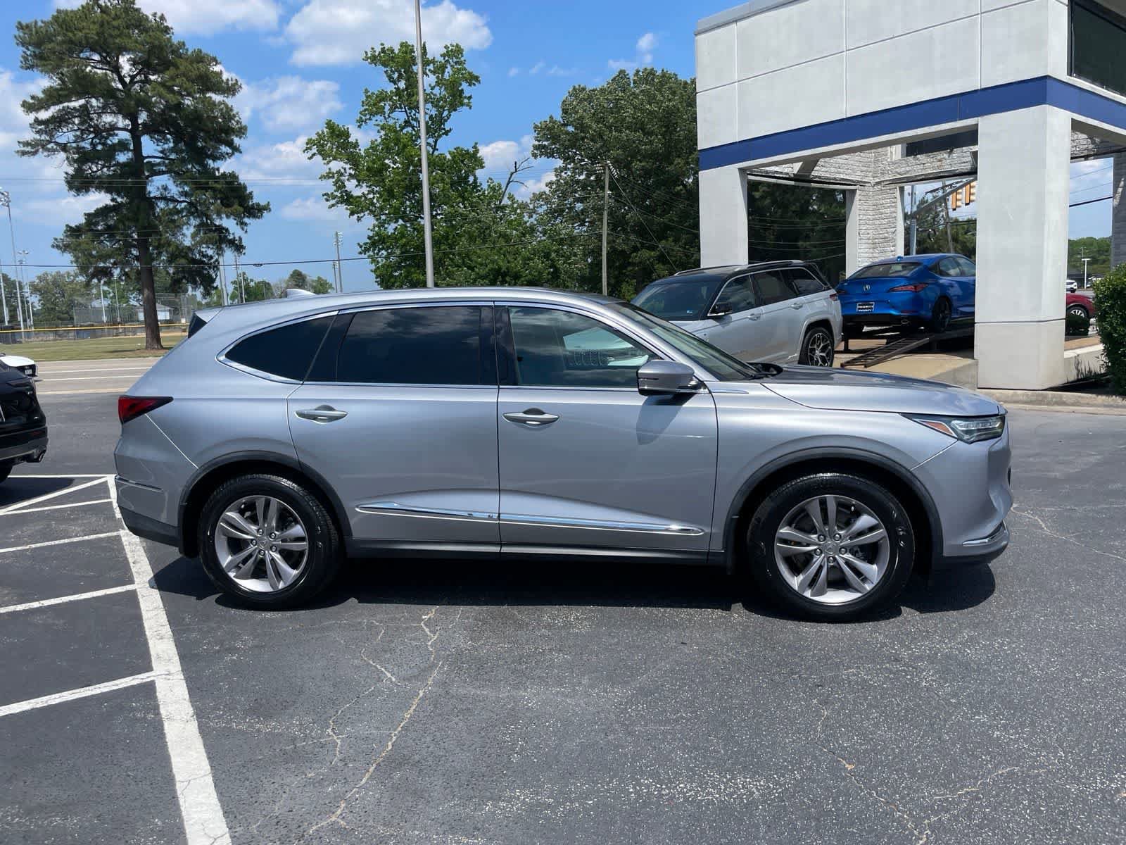 Used 2022 Acura MDX SH-AWD image 6