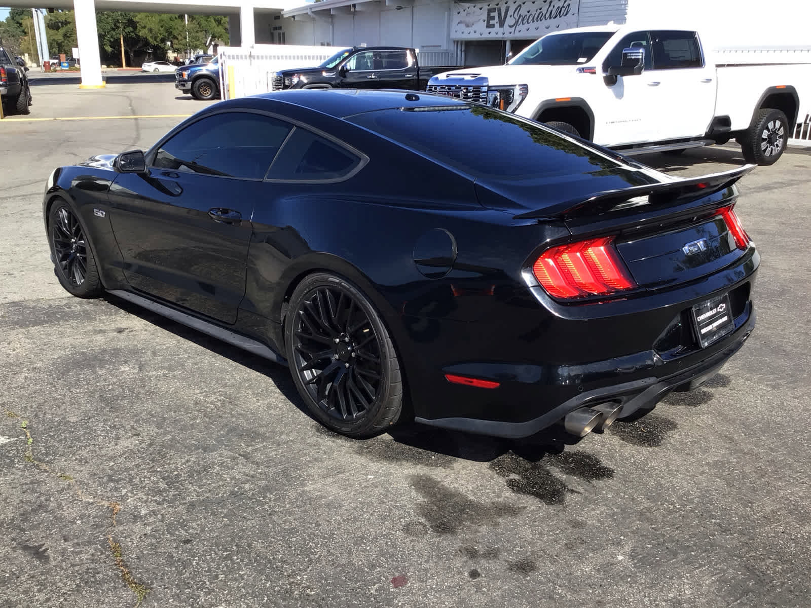 Used 2019 Ford Mustang GT w/ Equipment Group 301A image 3