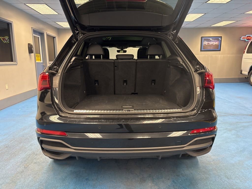 Used 2025 Audi Q3 2.0T Premium AWD/4WD image 6