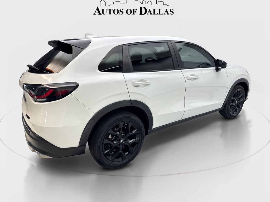 Used 2023 Honda HR-V Sport image 6
