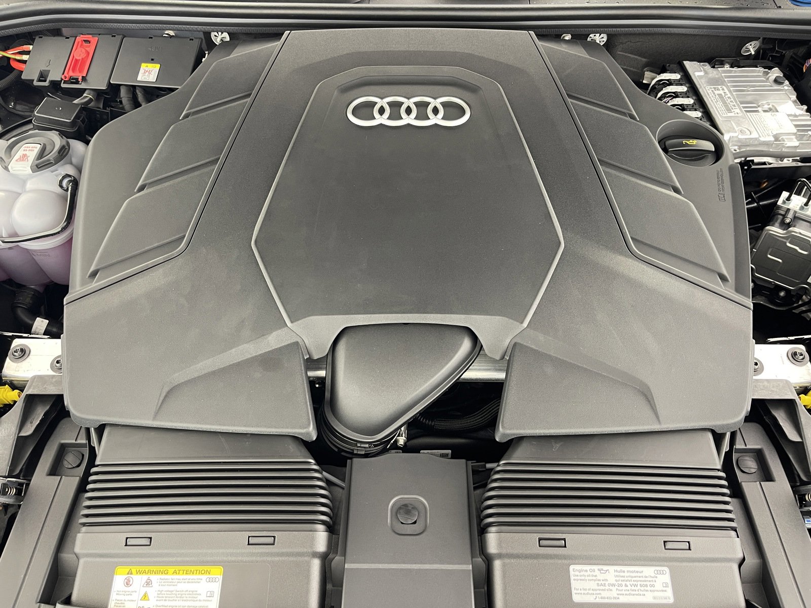 New 2025 Audi Q8 Premium Plus image 37