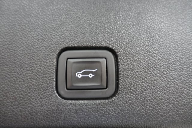 Used 2024 Cadillac XT6 Premium Luxury w/ LPO, Floor Liner Package image 25