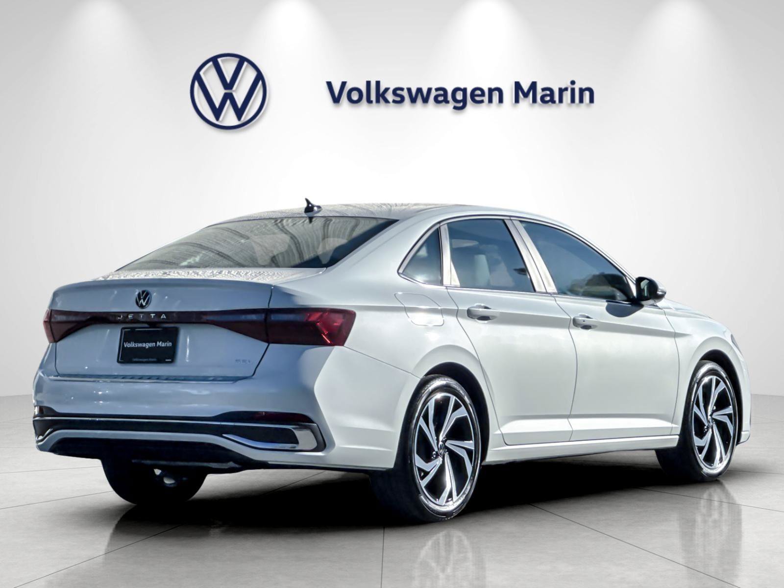 New 2026 Volkswagen Jetta SEL FWD image 5