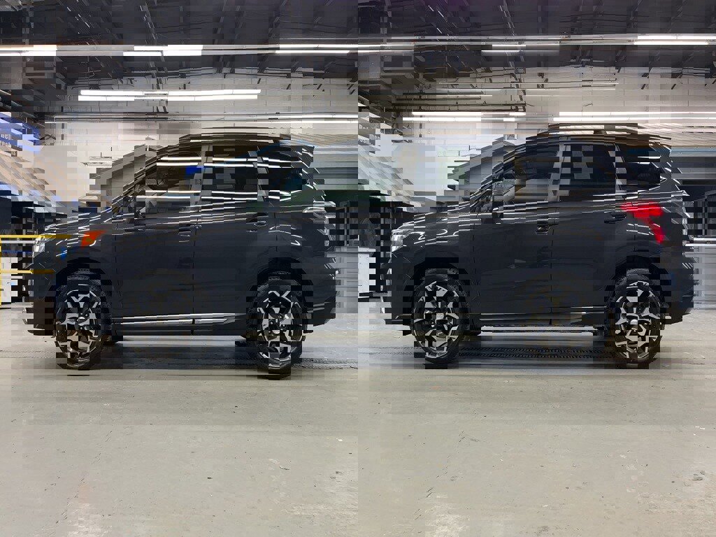 Used 2016 Subaru Forester 2.0XT Touring w/ Eyesight & Navigation System image 4