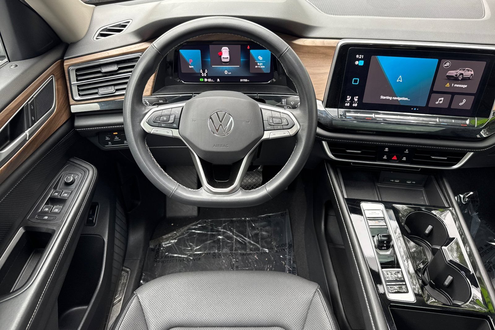 Used 2024 Volkswagen Atlas SE FWD image 15