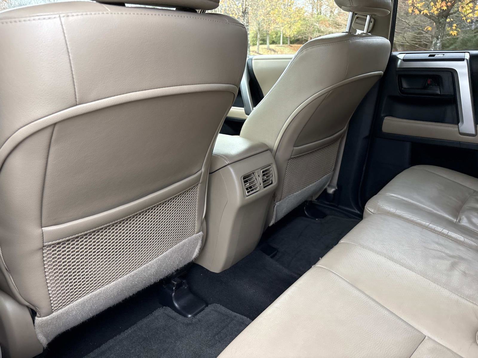 Used 2013 Toyota 4Runner SR5 image 29