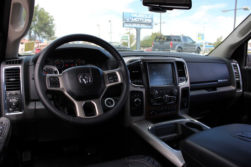 Used 2016 RAM 2500 Laramie w/ Convenience Group AWD/4WD image 15