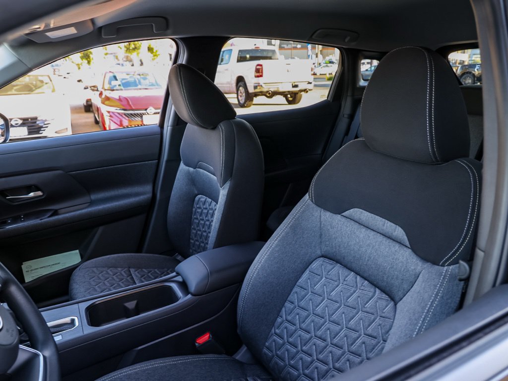 New 2026 Nissan Kicks SV w/ Charging Package FWD image 15
