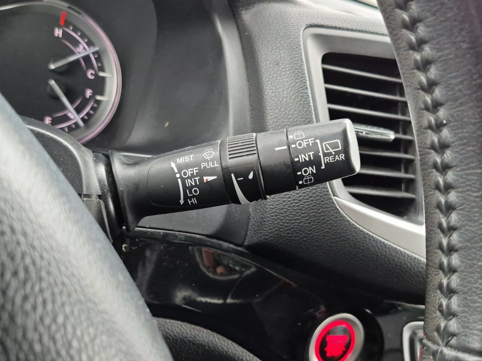 Used 2017 Honda Pilot Touring image 16