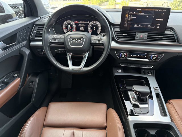 Used 2025 Audi Q5 2.0T Premium image 28