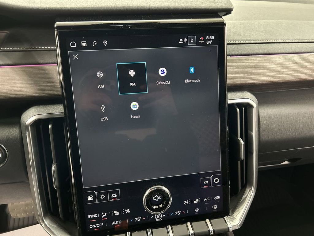 Certified 2025 GMC Acadia Denali w/ LPO, Floor Liner Package image 14