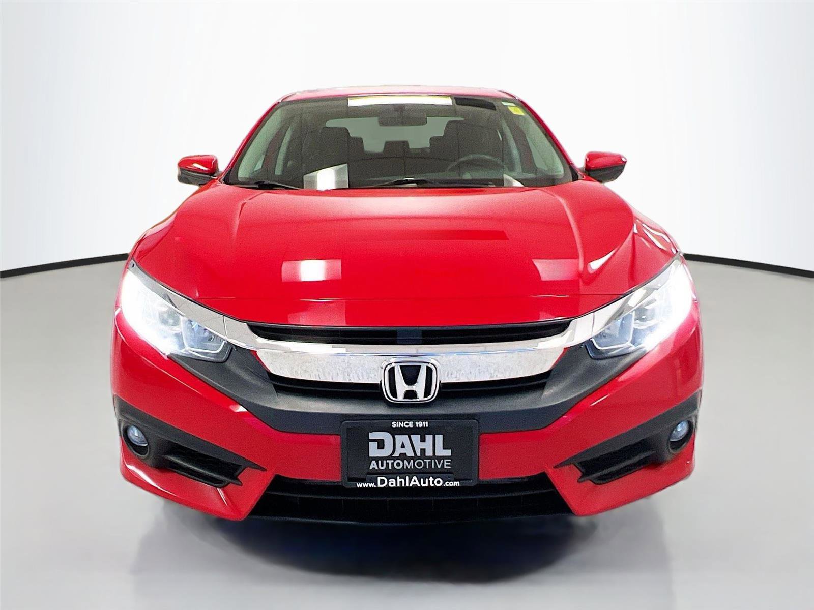 Used 2016 Honda Civic EX-T image 2