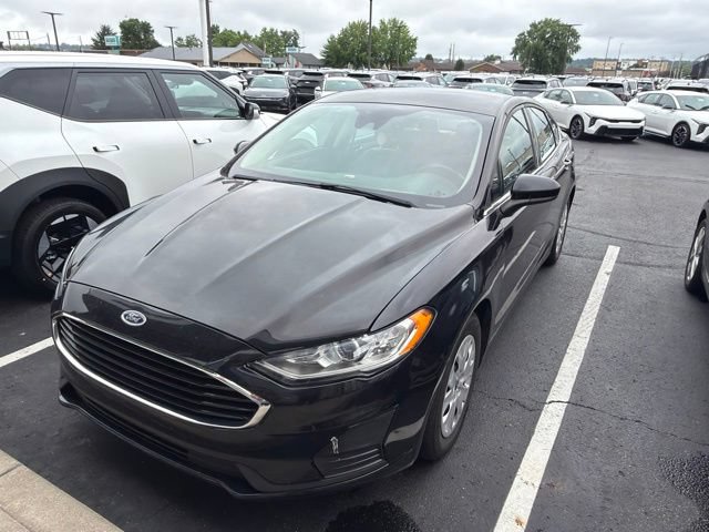 Used 2020 Ford Fusion S FWD image 4