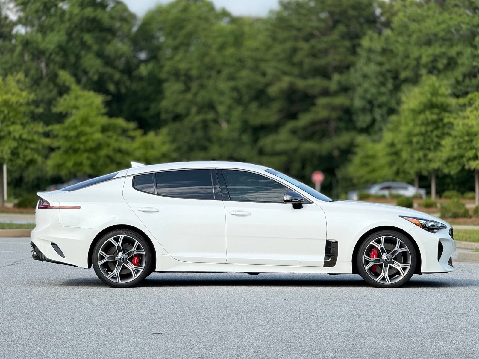 Used 2020 Kia Stinger GT RWD image 12