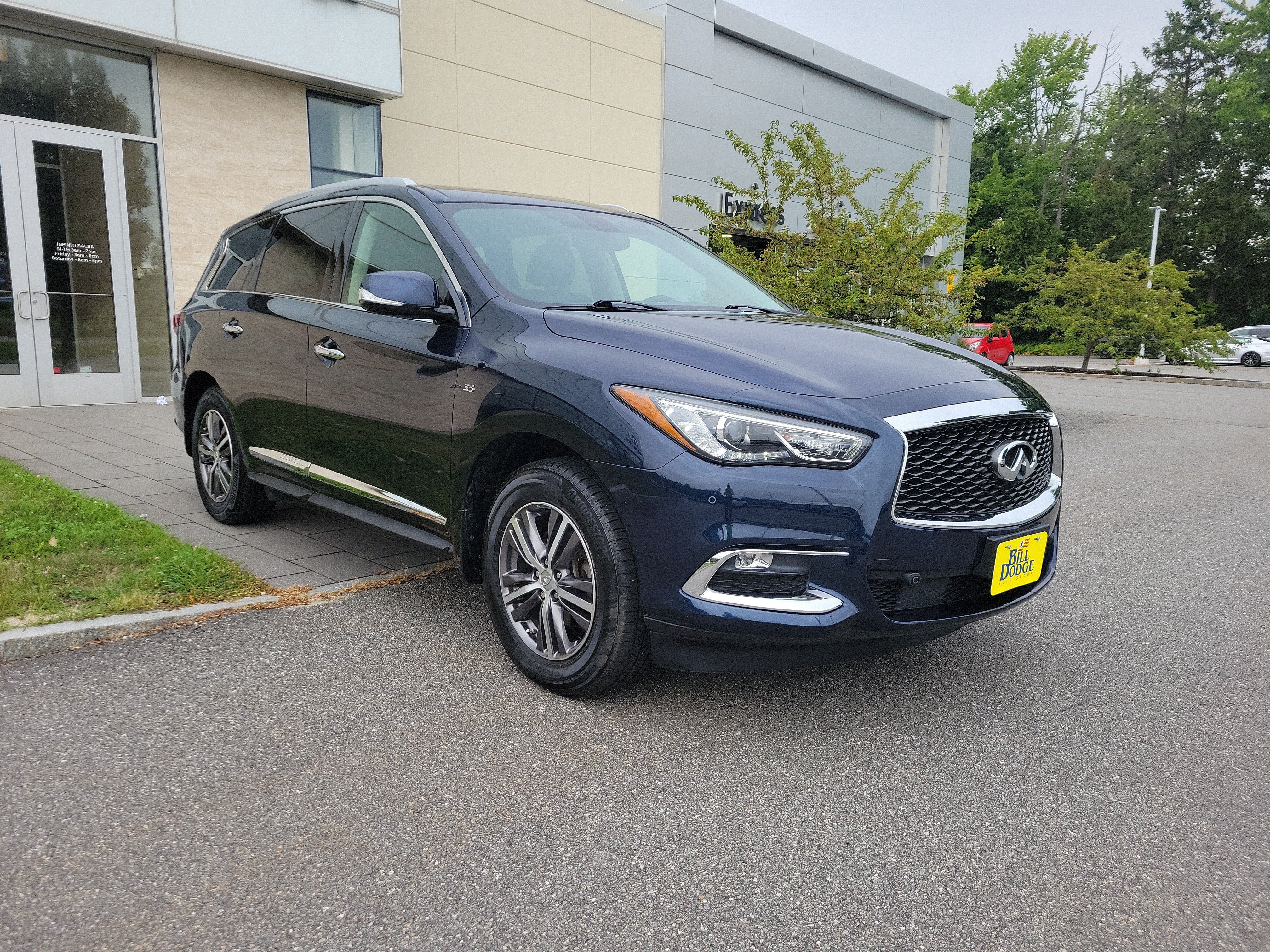 Used 2018 INFINITI QX60 Luxe w/ Premium Plus Package AWD/4WD image 9