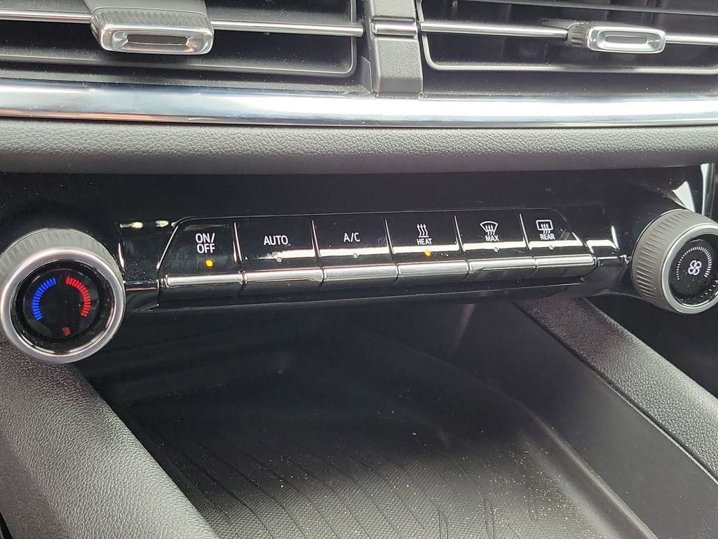 Used 2026 Chevrolet Equinox EV LT FWD image 27