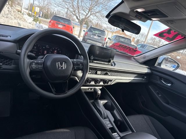 Certified 2023 Honda Accord EX image 23