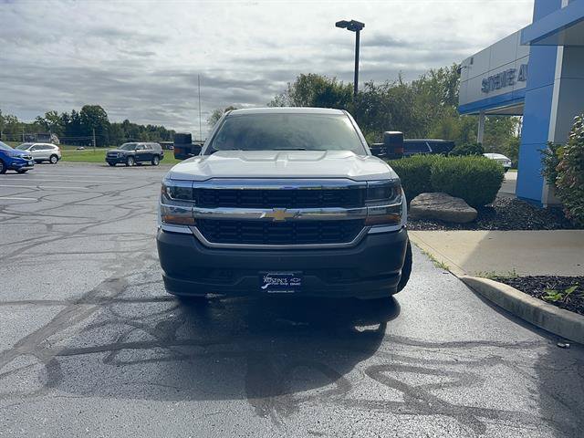 Used 2018 Chevrolet Silverado 1500 W/T AWD/4WD image 2