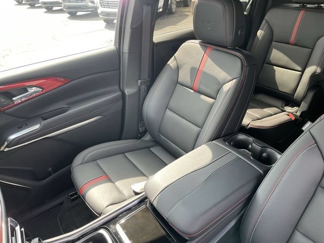 New 2026 Chevrolet Traverse RS w/ LPO, Floor Liner Package AWD/4WD image 25