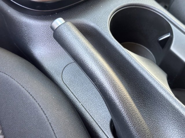 Certified 2025 Kia Soul LX image 21