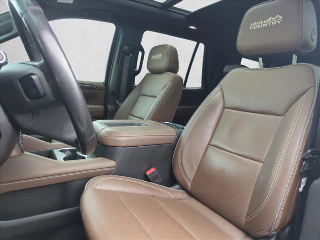 Used 2021 Chevrolet Tahoe High Country w/ Premium Package image 19