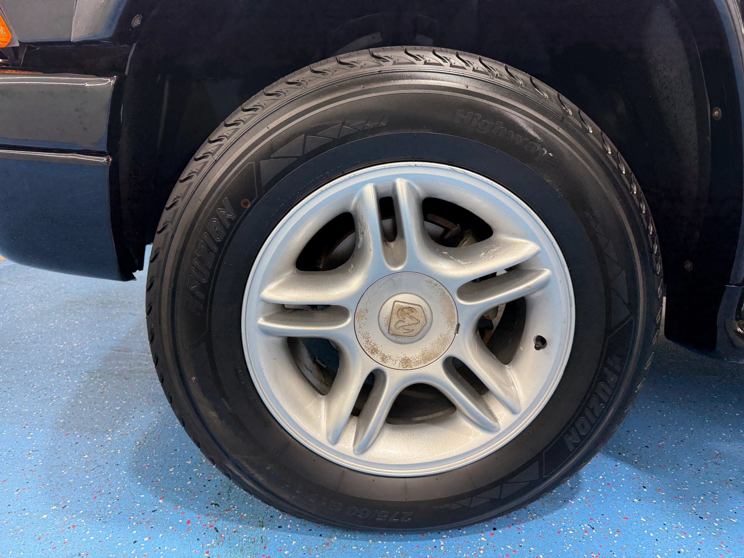 Used 2000 Dodge Durango 4WD image 53