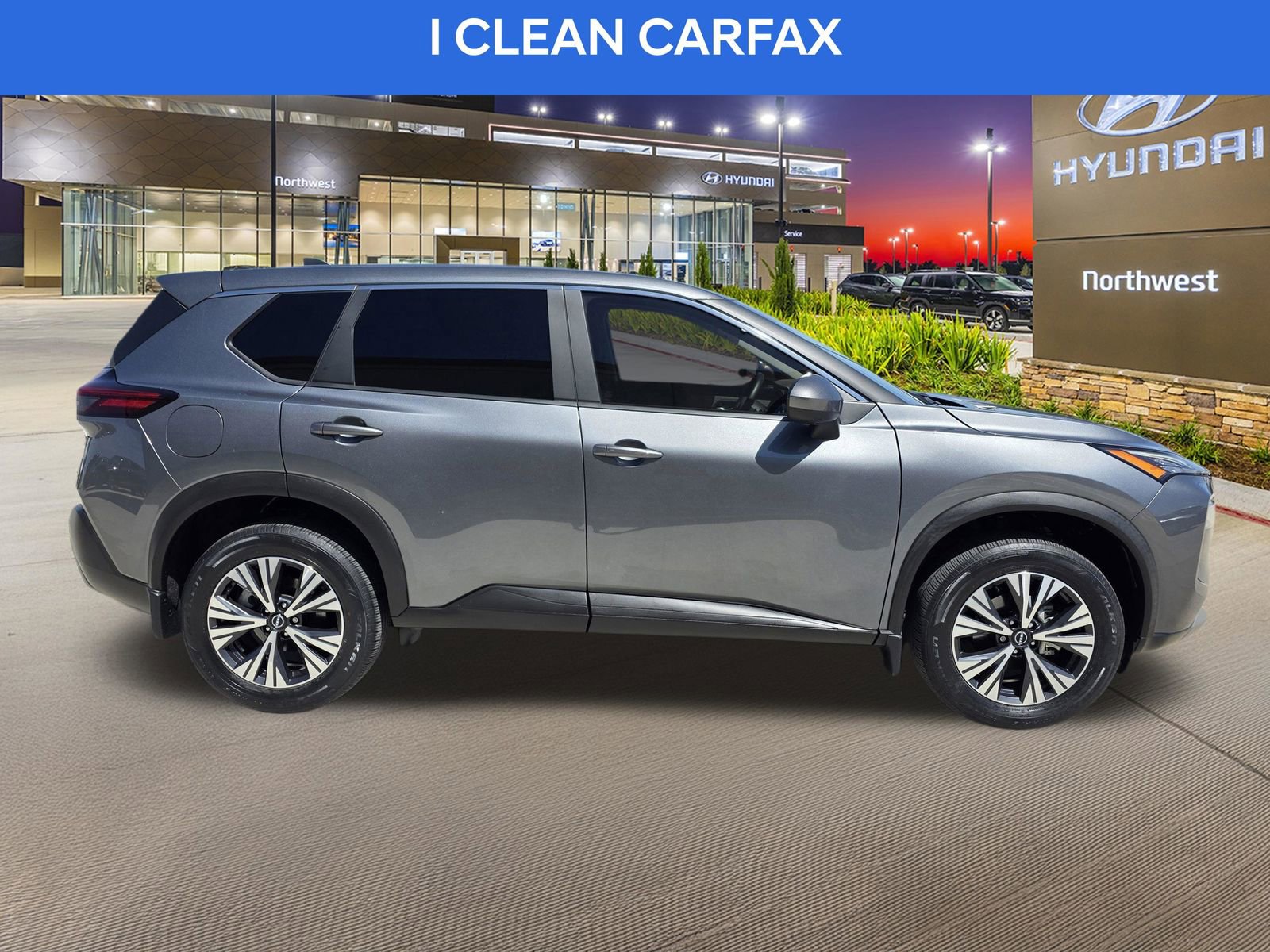 Used 2023 Nissan Rogue SV image 6