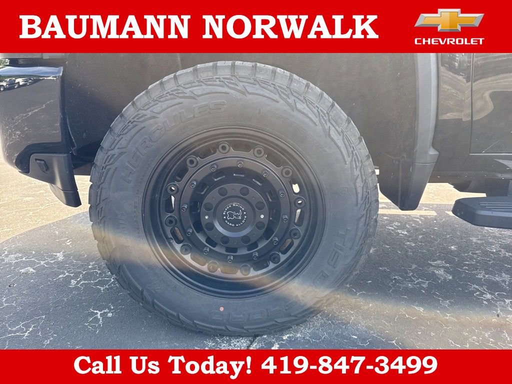 Used 2022 Chevrolet Silverado 2500 High Country w/ Z71 Off-Road Package AWD/4WD image 12