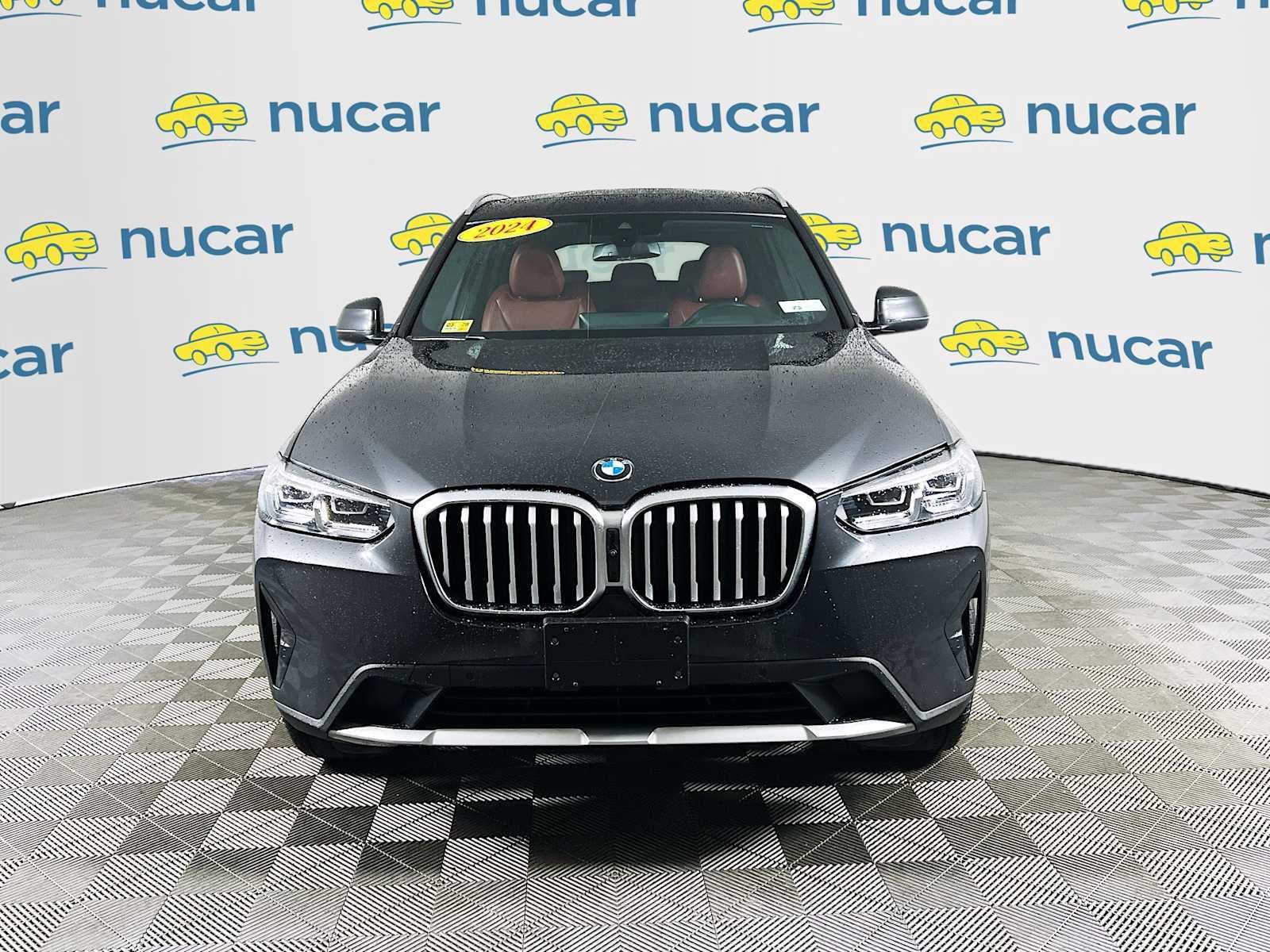 Used 2024 BMW X3 xDrive30i w/ Premium Package AWD/4WD image 2